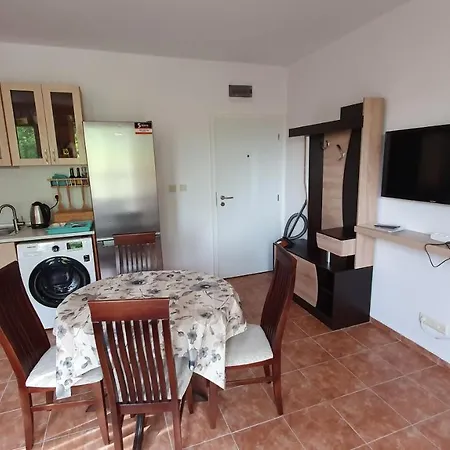 דירה Pomorie Beach Resort פומורי