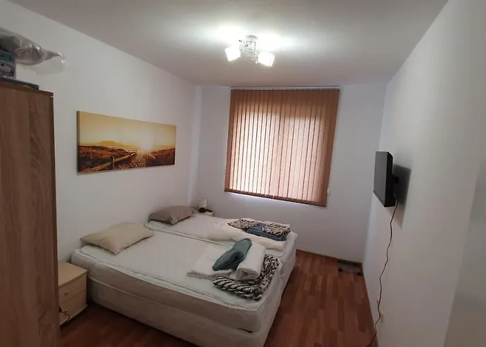 Pomorie Beach Resort Apartman *